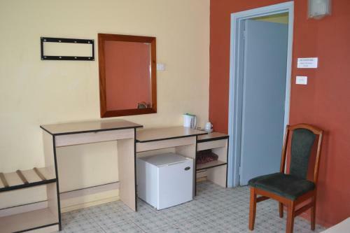 Funworld Plaza Hotel