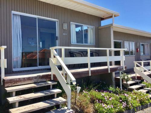Sea Vista Apartments