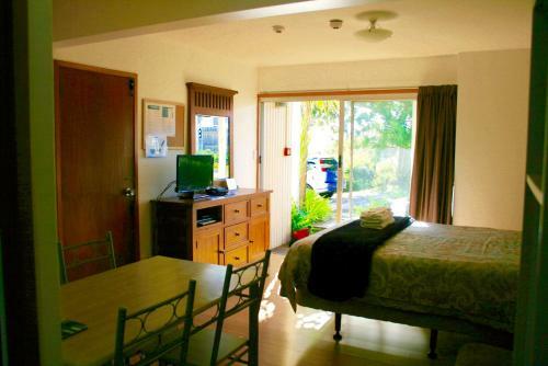 Sea Vista Apartments