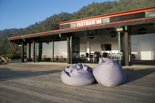 Motel Rataview