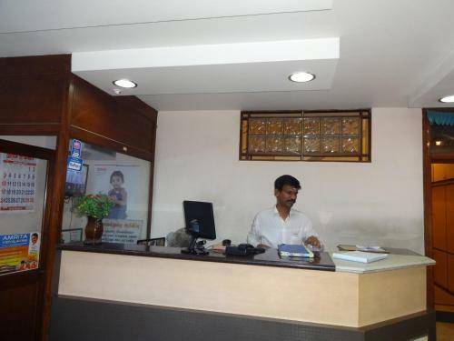 Hotel Aditya Inn