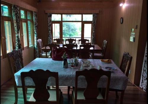 Hostal The Oasis Srinagar