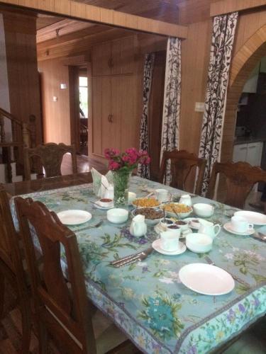 Hostal The Oasis Srinagar