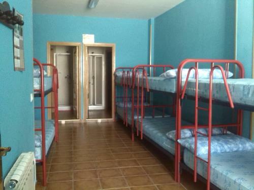 Hostal Albergue Turistico La Torre