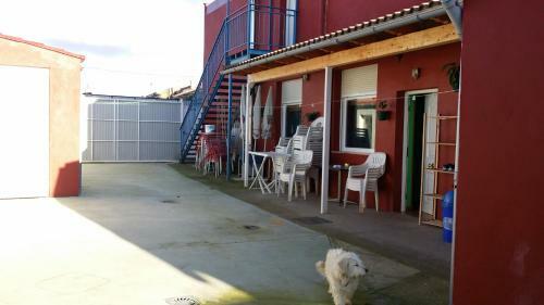 Hostal Albergue Turistico La Torre