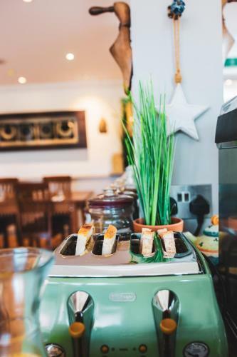 Hostal Ziggurat Boutique Hotel