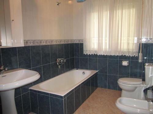 Apartment In Bueu, Galicia 100423
