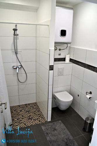 Hotel Rooms Villa Lucija