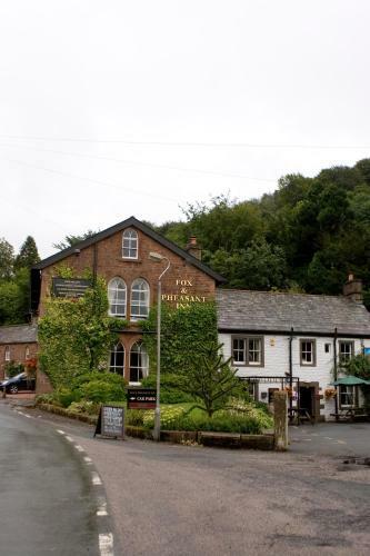 Posada Fox And Pheasant Inn