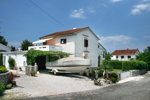 Apartment Vantacici 5566a