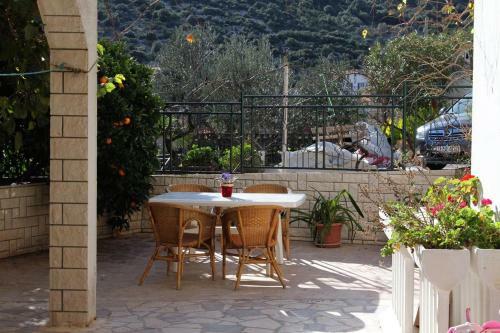 Hostal Twin Room Marina 5953a