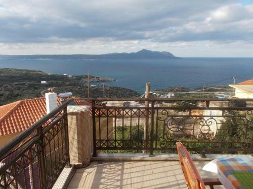 Dreamy View Villa Charoupia
