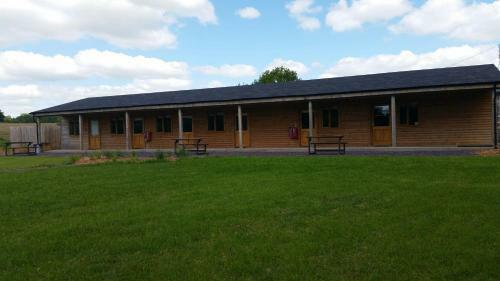 Motel Cowbridge Cabins