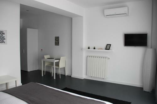 Living Aparthotel