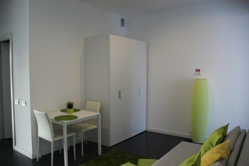 Living Aparthotel