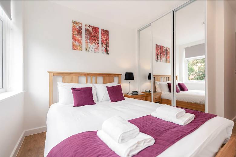 Roomspace Apartments - Swan House