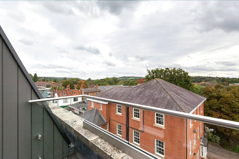 Roomspace Apartments - Swan House