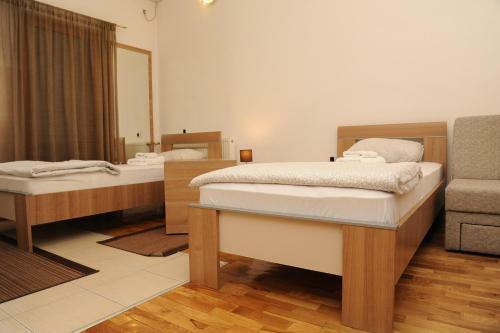 Hostal Guest House ?ot