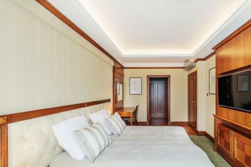 Grand Apartments - Blue Marlin - Luxury Apartments