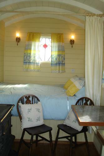 Shrublands Farm Shepherd's Hut