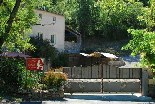 Bed & Breakfast Le Mas De La Colombe