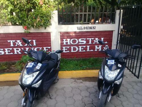 Hostal Hostel Edelma