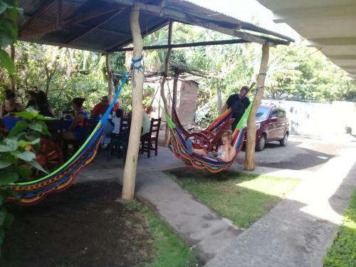 Hostal Hostel Edelma