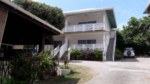 Bed & Breakfast Divers Lodge Guest House