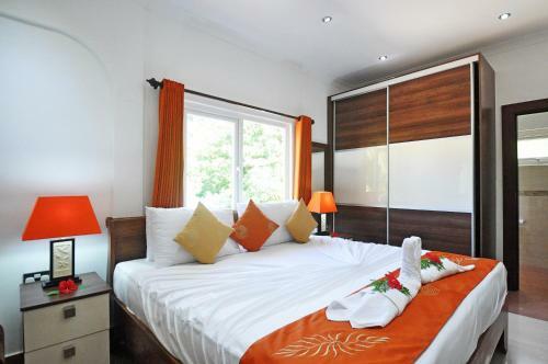 Yasad Residence