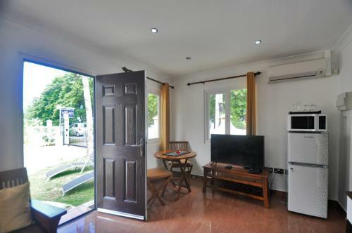 Yasad Residence