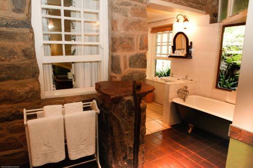 Reilly's Rock Hilltop Lodge