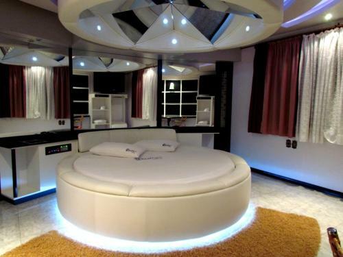 Hotel Motel Giro D'�gua