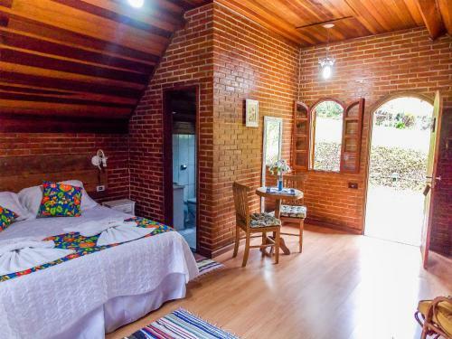Hostal Pousada Monjolos De Minas