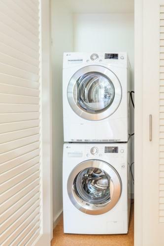 Heaven In Koreatown Furnished Apartments