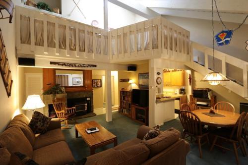 Western Slopes 4 Apartment