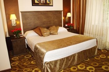 Imperial Palace Hotel