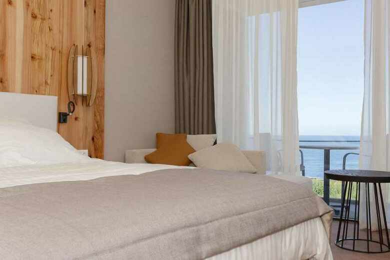 Hotel Pedras Do Mar Resort & Spa