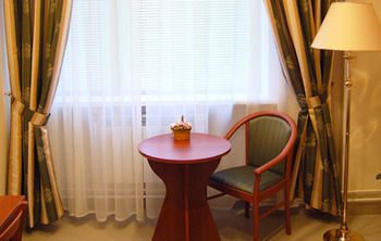 Hotel Maleton On Anokhina
