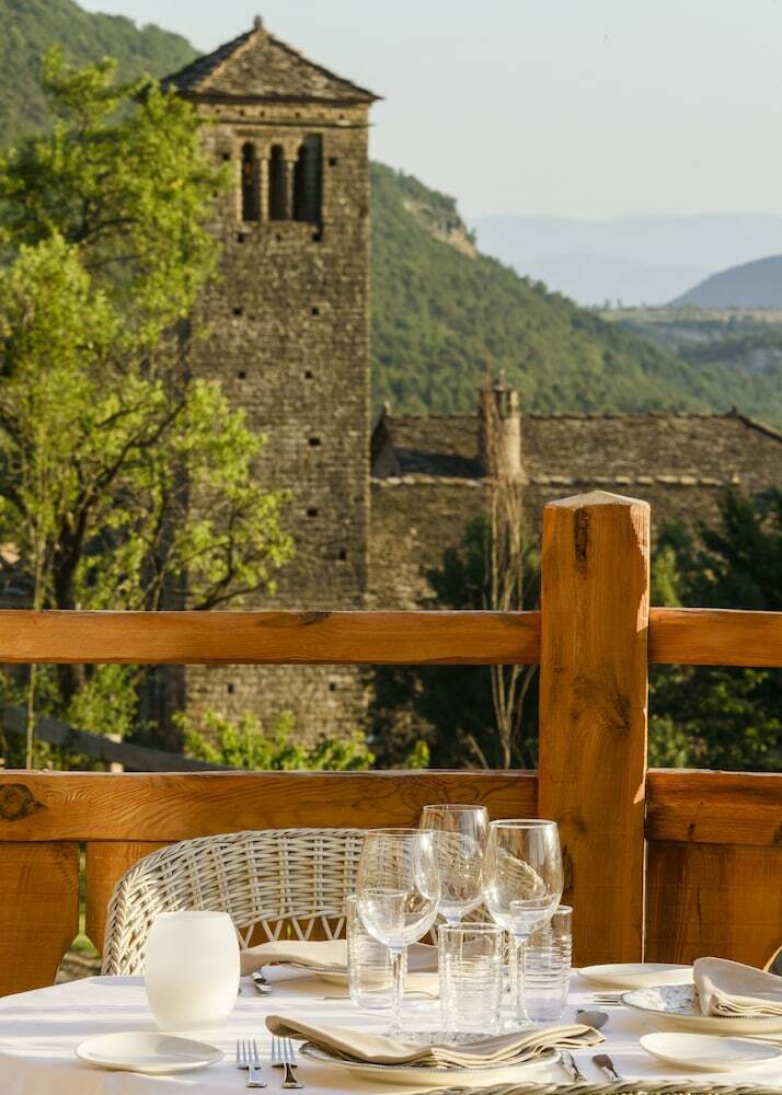 Hotel Vi�as De L�rrede