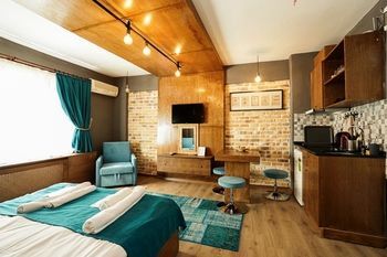 Hotel Cube Suites