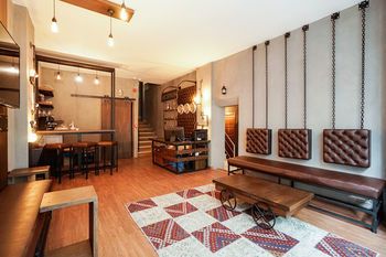 Hotel Cube Suites