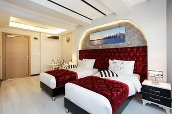 Taksim Doorway Suites - Adults Only