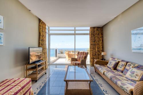 Apartamento Holiday Club Jardin de Amadores