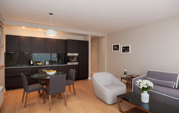 Hotel Residence By Vestibul Palace