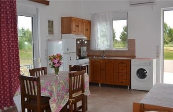 Petasos Apartments