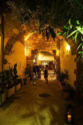 Favela Boutique Hotel
