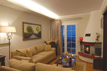 Mythos Hotel
