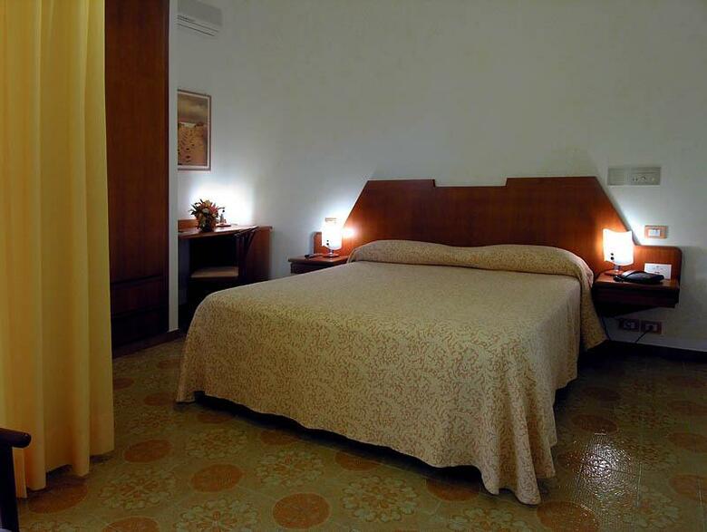 Hotel Residence San Pietro
