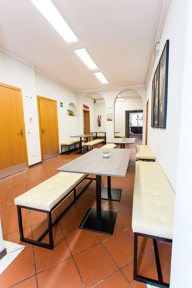 Hostal Student's Hostel Estense