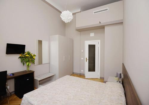 Hotel Mediterranee
